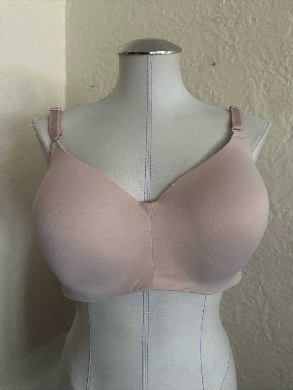 Torrid 360 Back Smoothing Wire-Free Lightly Lined Everyday Bra Beige 40D